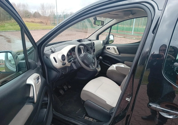 Citroen Berlingo cena 23500 przebieg: 173000, rok produkcji 2013 z Krzepice małe 232